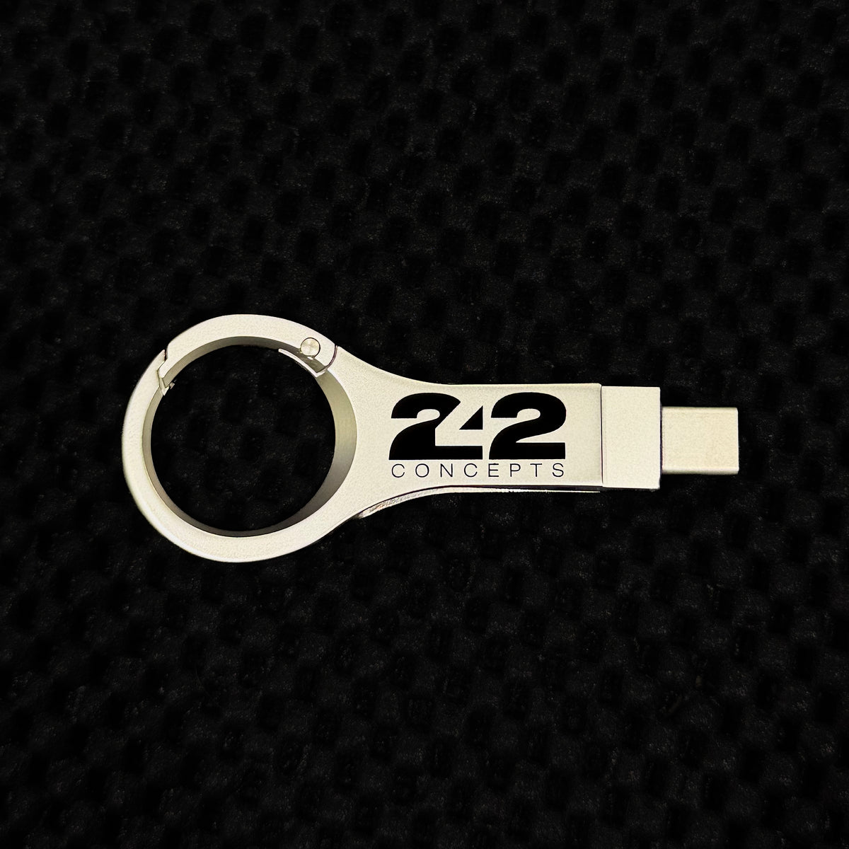 242 USB Flash Drive